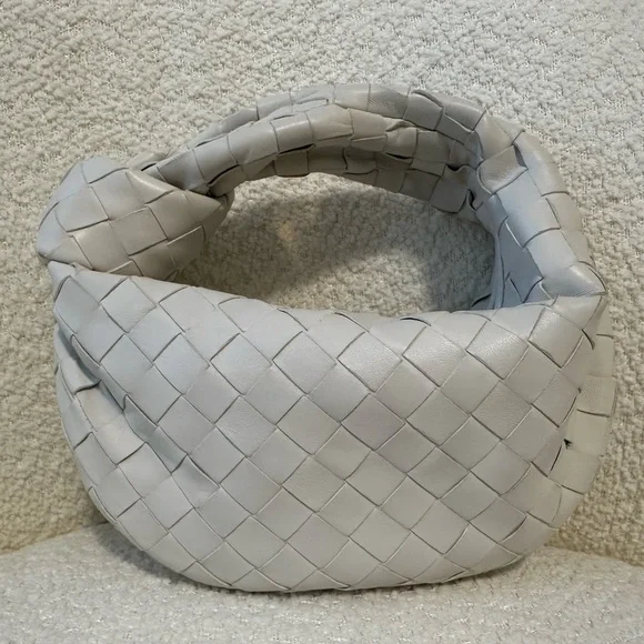 Bottega Veneta Chalk White Woven Bag - Picture 5 of 14